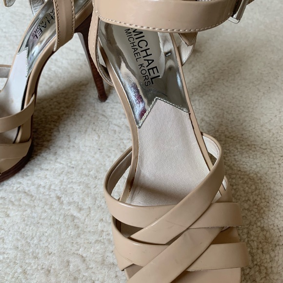 Michael Kors sandals - Picture 5 of 6